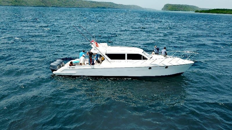Monohull 13.5