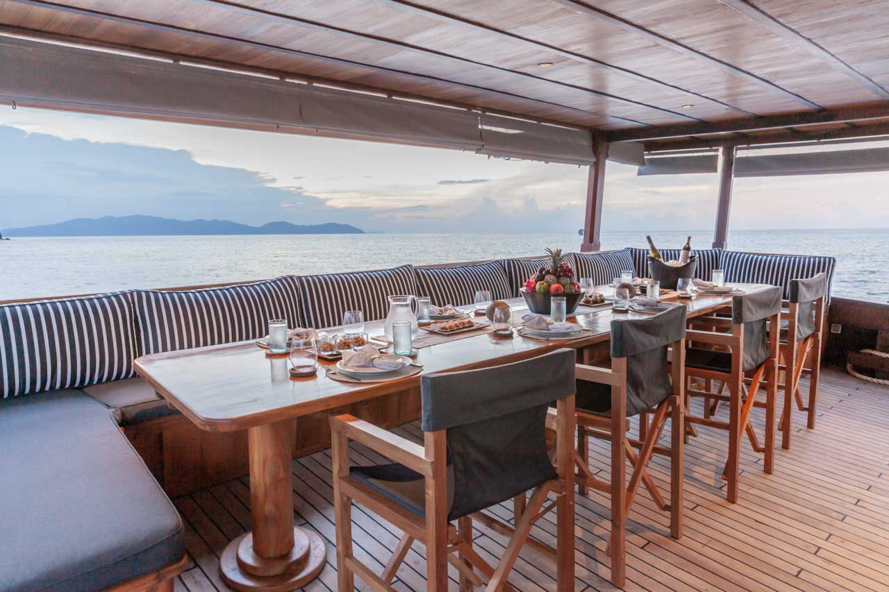 Rebel — phinisi yacht charter in Komodo & Raja Ampat