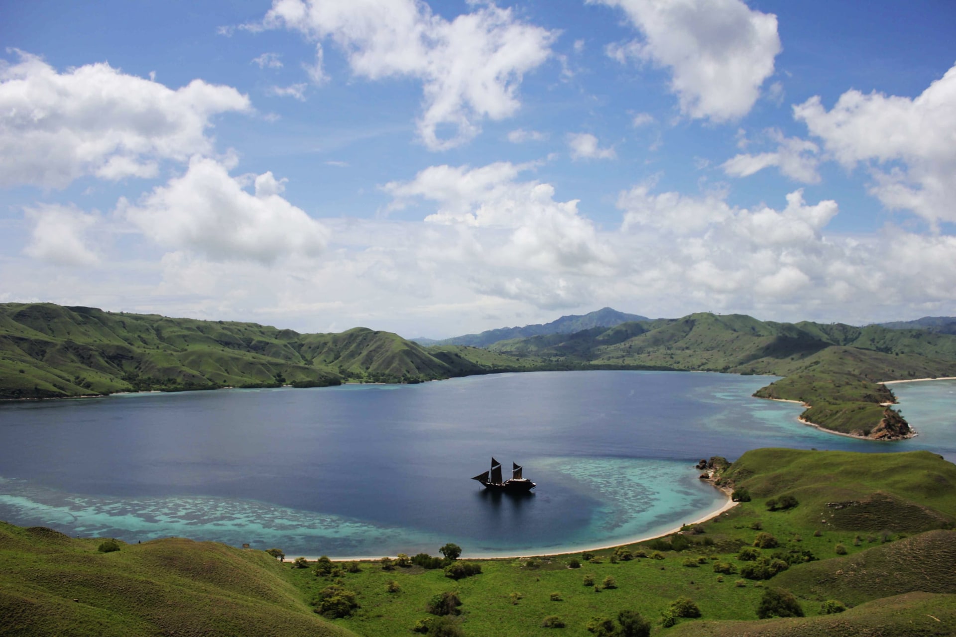 Alila Purnama 2