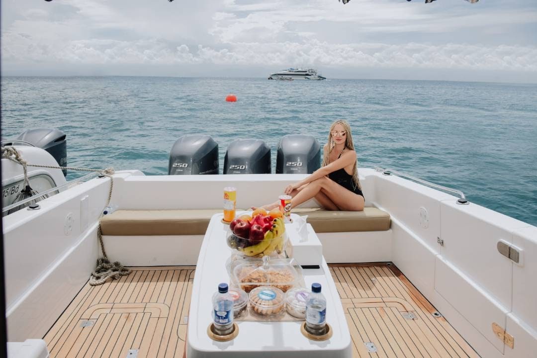 Monohull 13.5 2