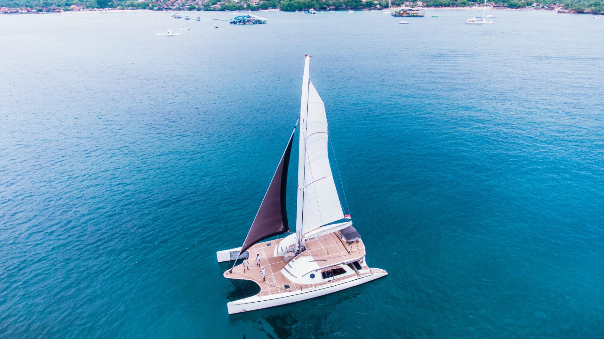 Catamaran 16 5