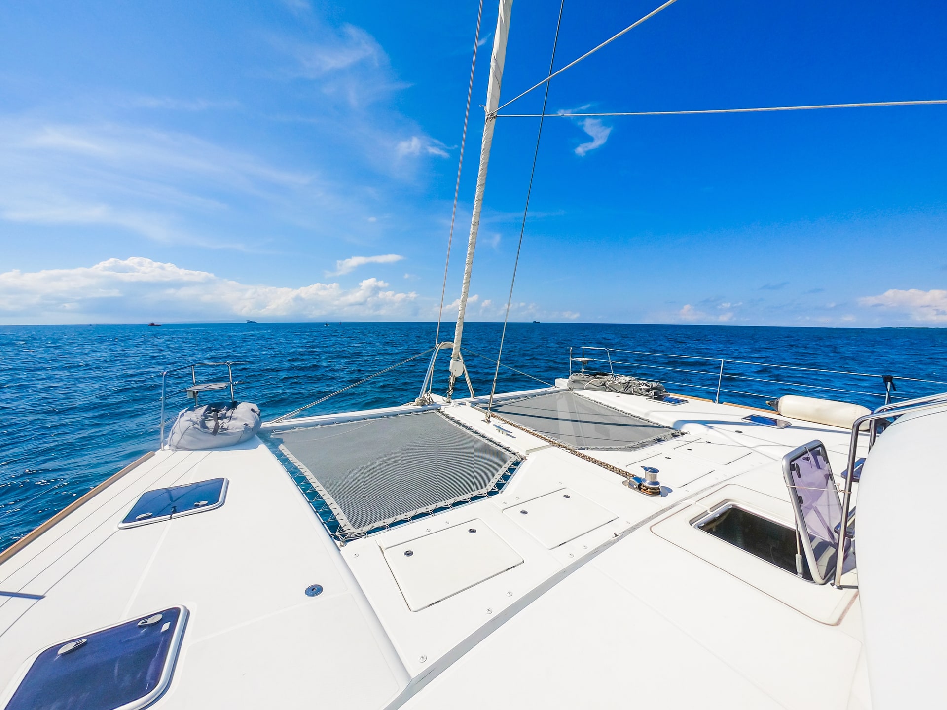 Catamaran Lagoon 620 2