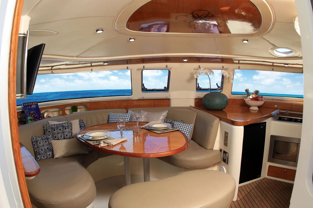 Catamaran 43 6