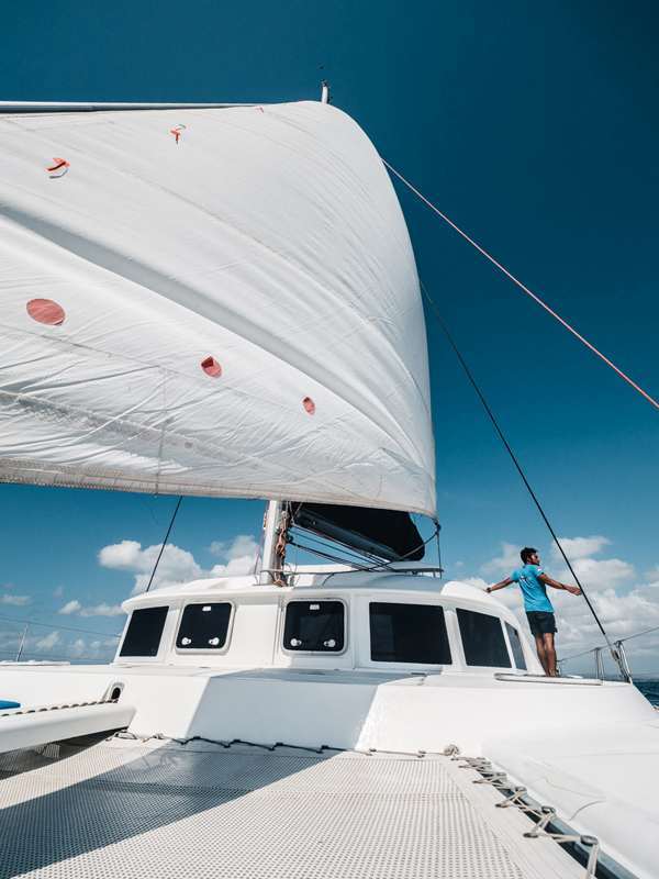 Catamaran Lagoon 11 6