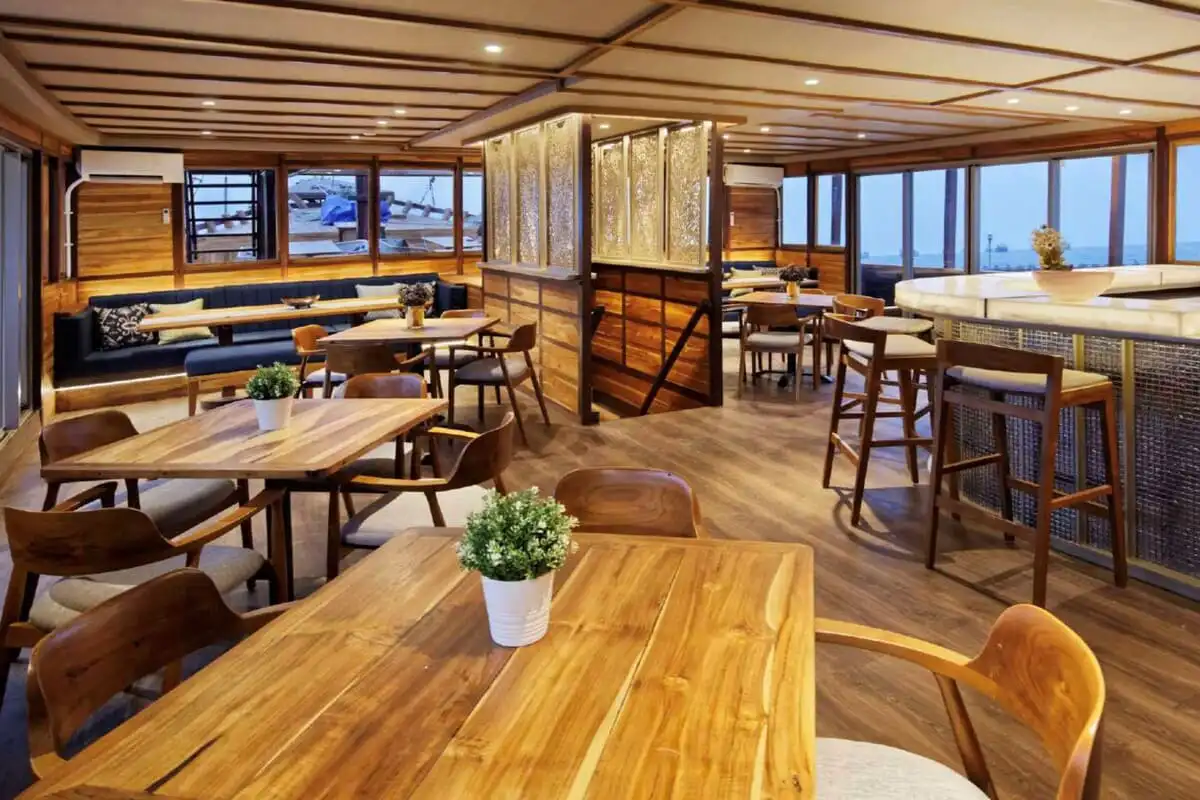 Mutiara Cruise 2
