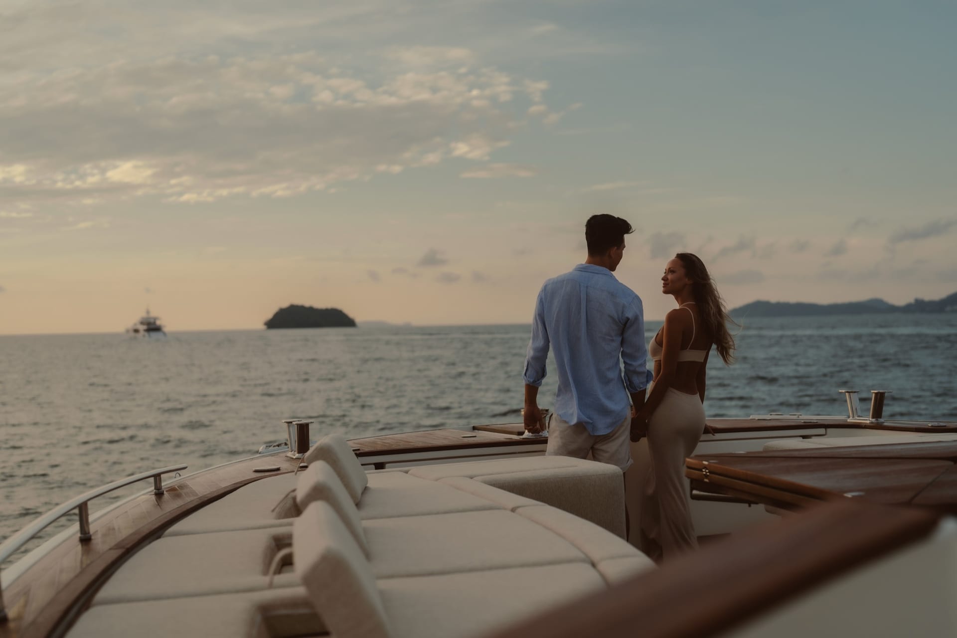 MCY 86 BAYC Asia — motor yacht charter in Phuket