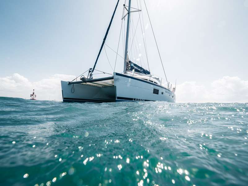 Catamaran Lagoon 11