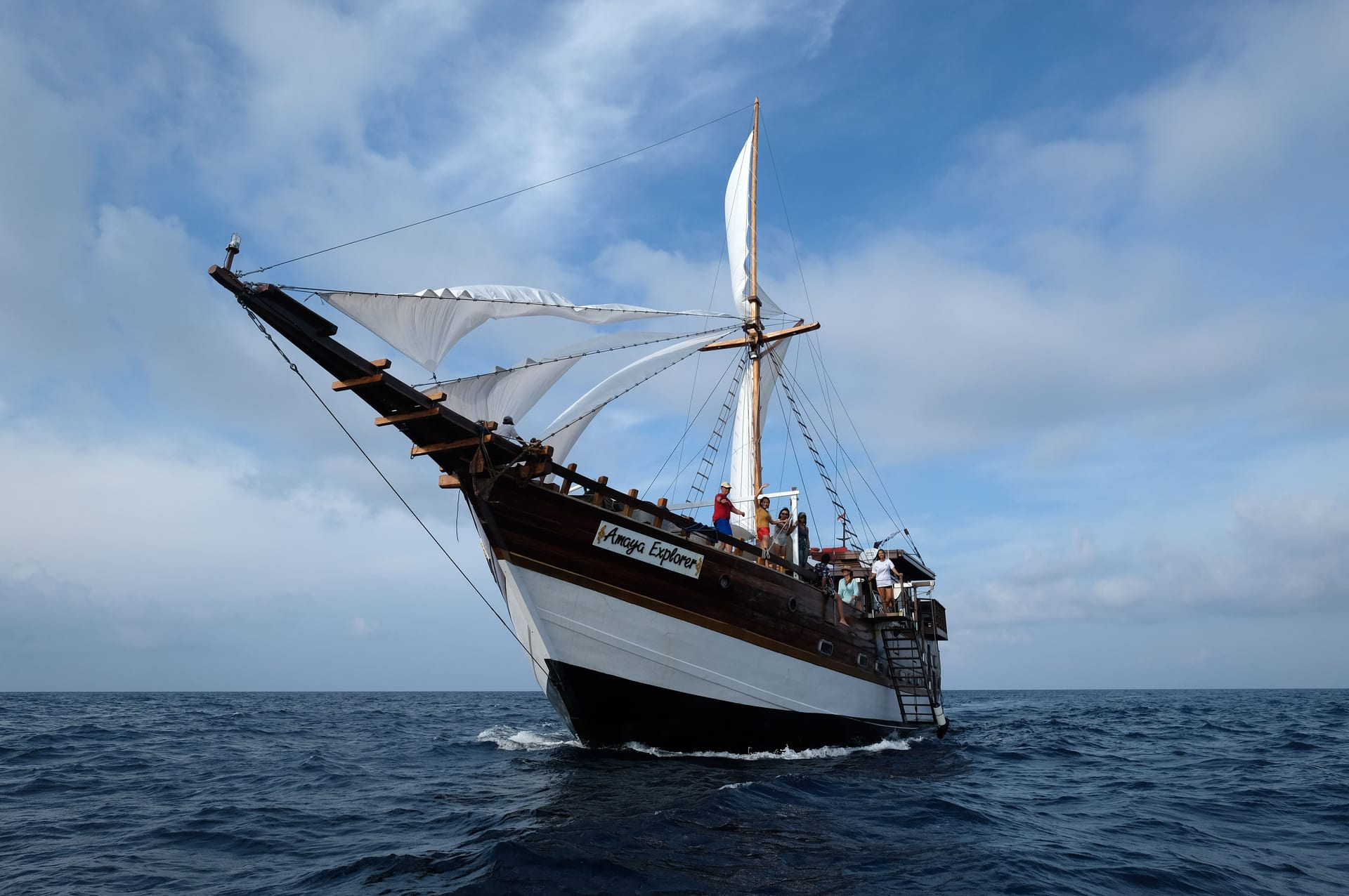 Amaya — phinisi yacht charter in Komodo & Raja Ampat