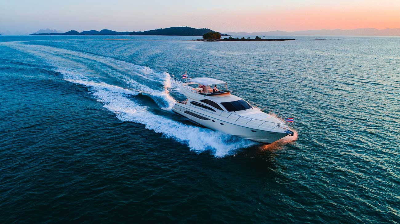 Riva 70 — motor yacht charter in Phuket