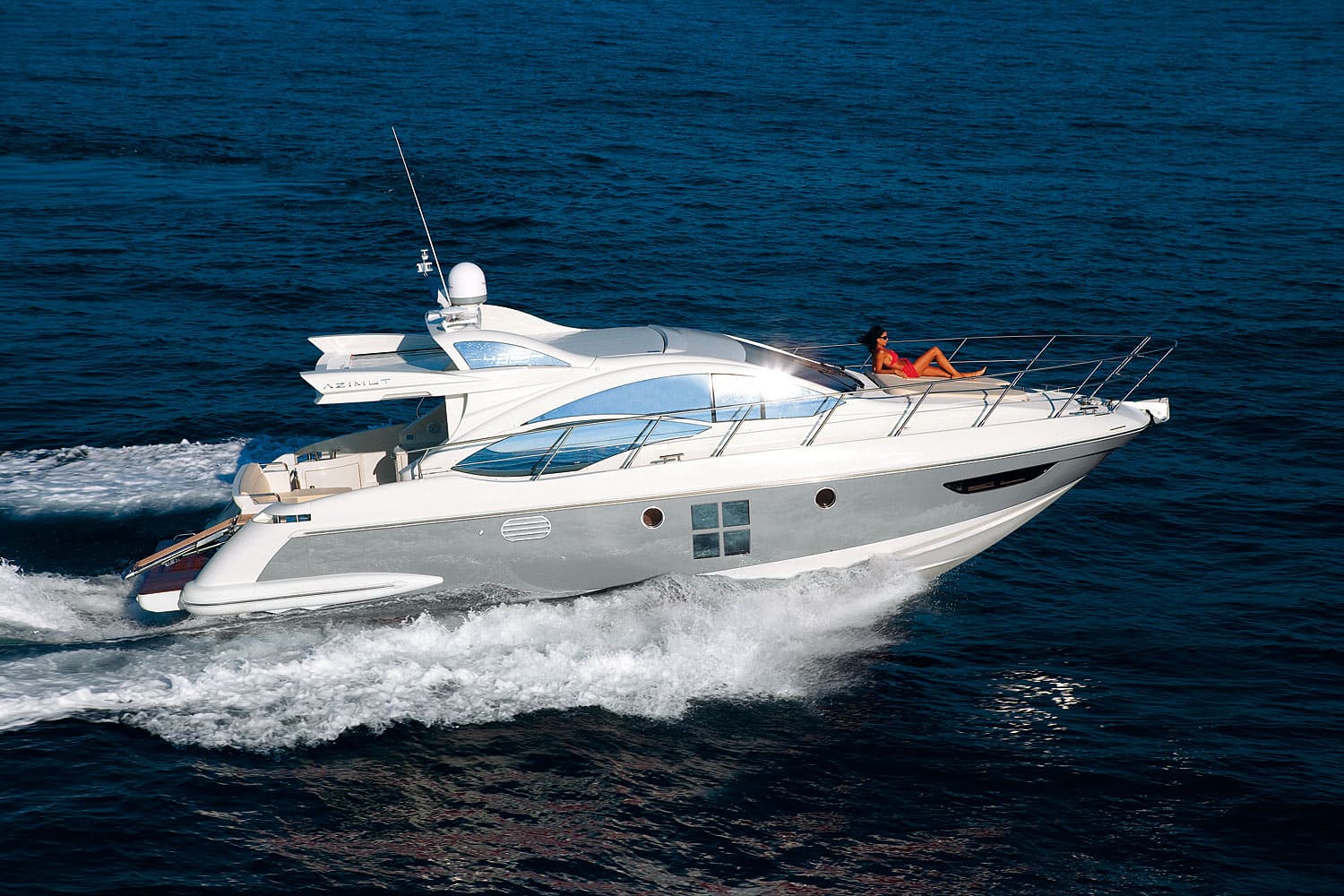 Azimut 43