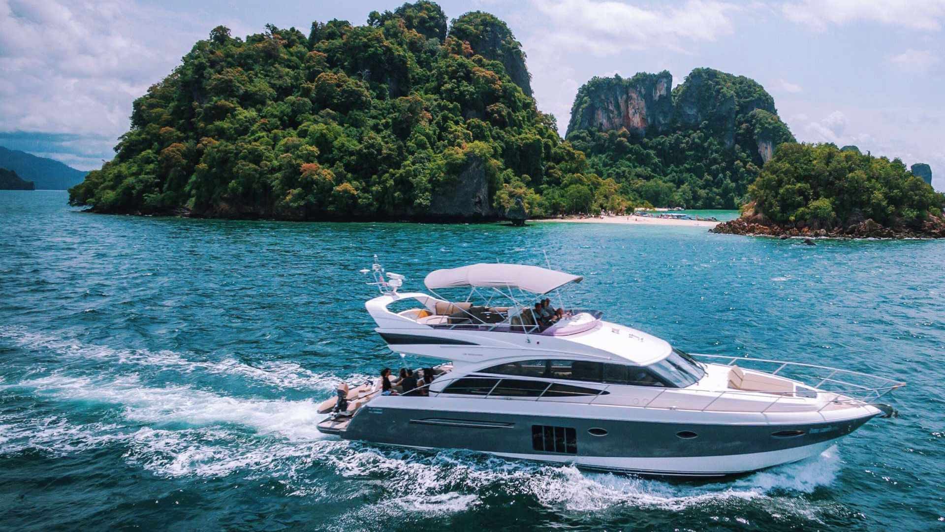 Mayavee — motor yacht charter in Phuket