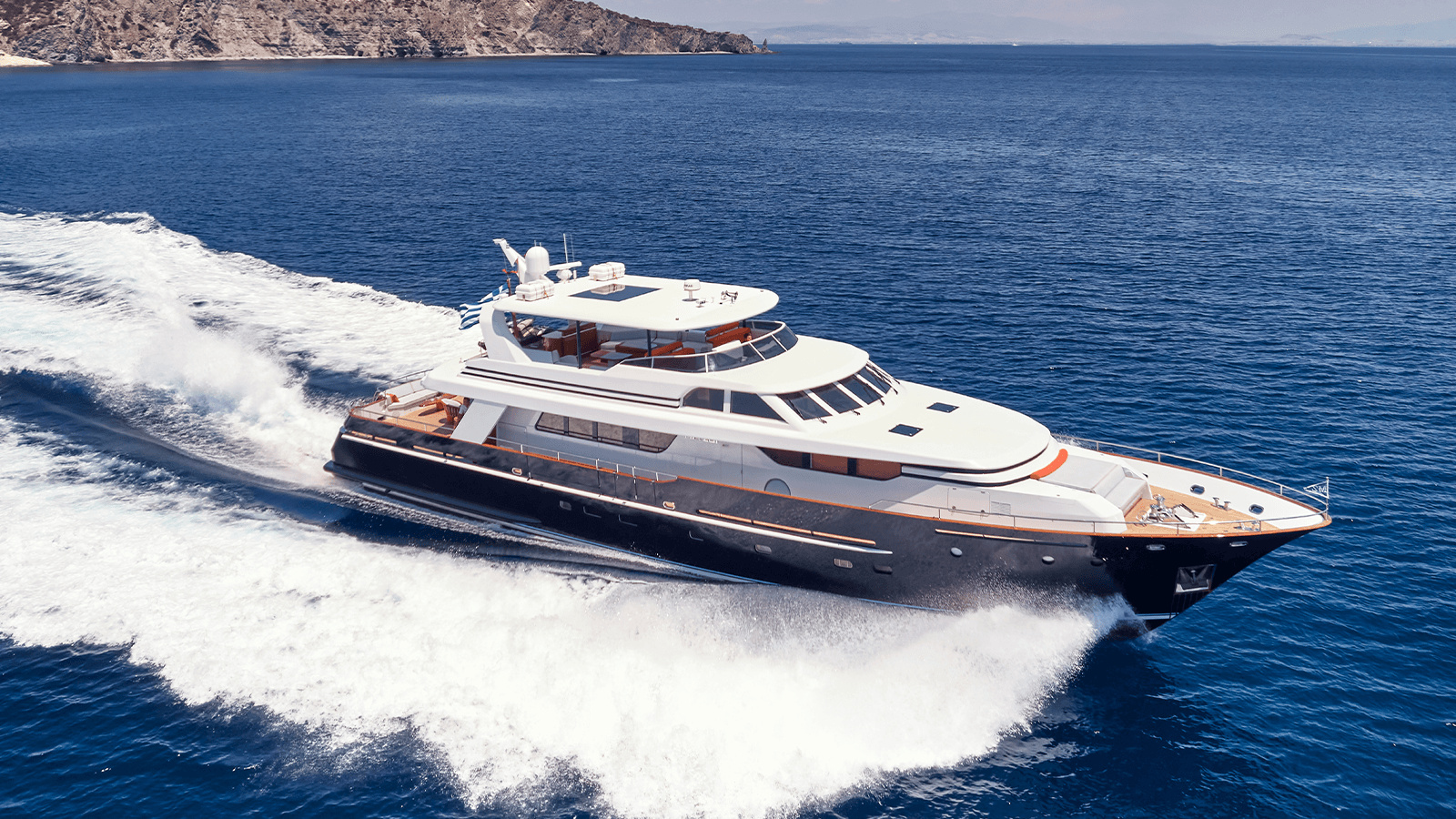 Mia Zoi — motor yacht charter in the Mediterranean