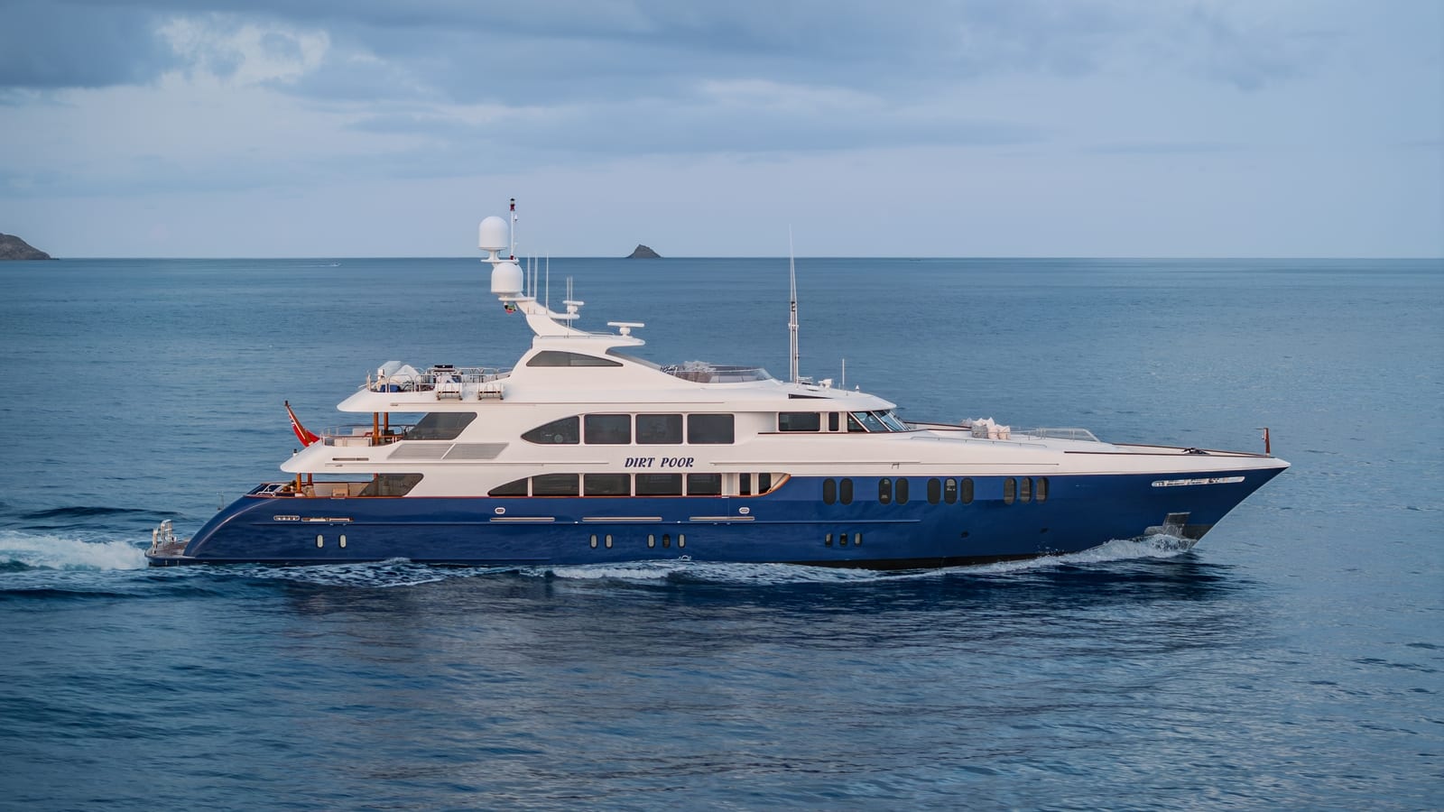 Dirt Poor — motor yacht charter in the Caribbean